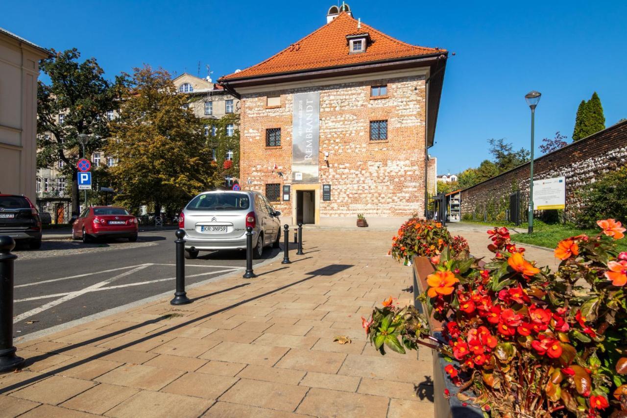 Cracow Best Location Apartment With Garden By Cozyplace Krakkó Kültér fotó